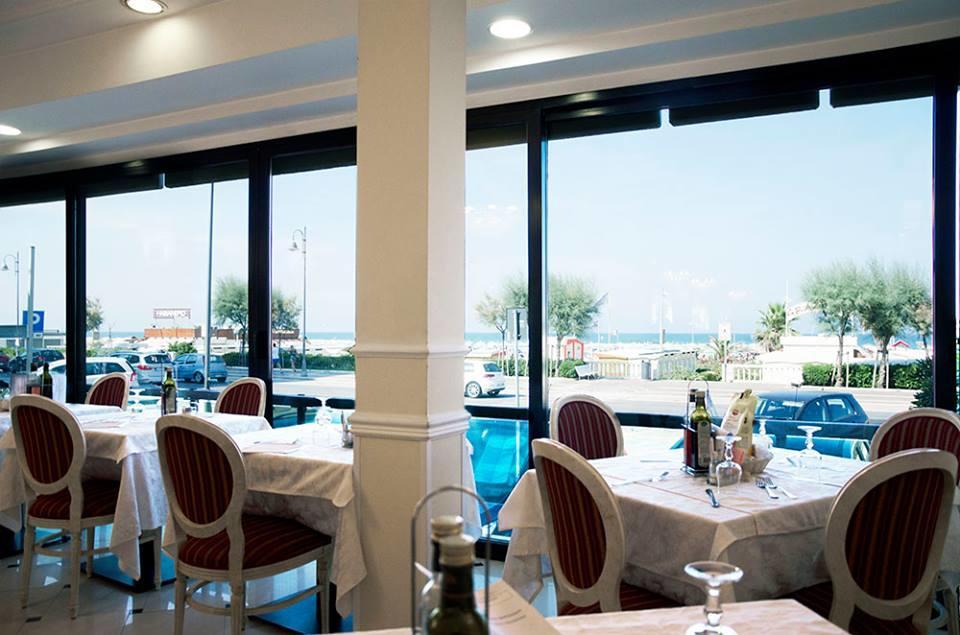 Hotel Executive La Fiorita Rimini Luaran gambar