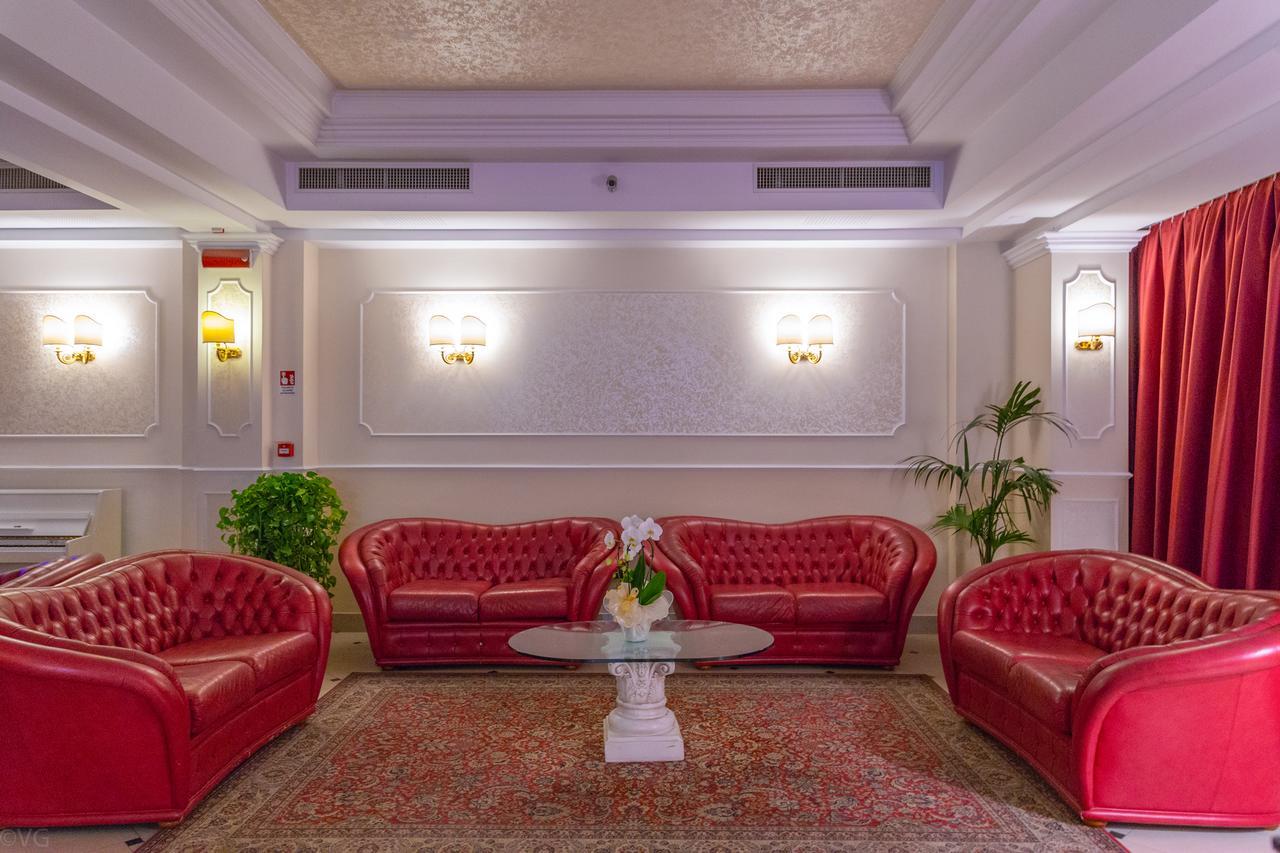Hotel Executive La Fiorita Rimini Luaran gambar