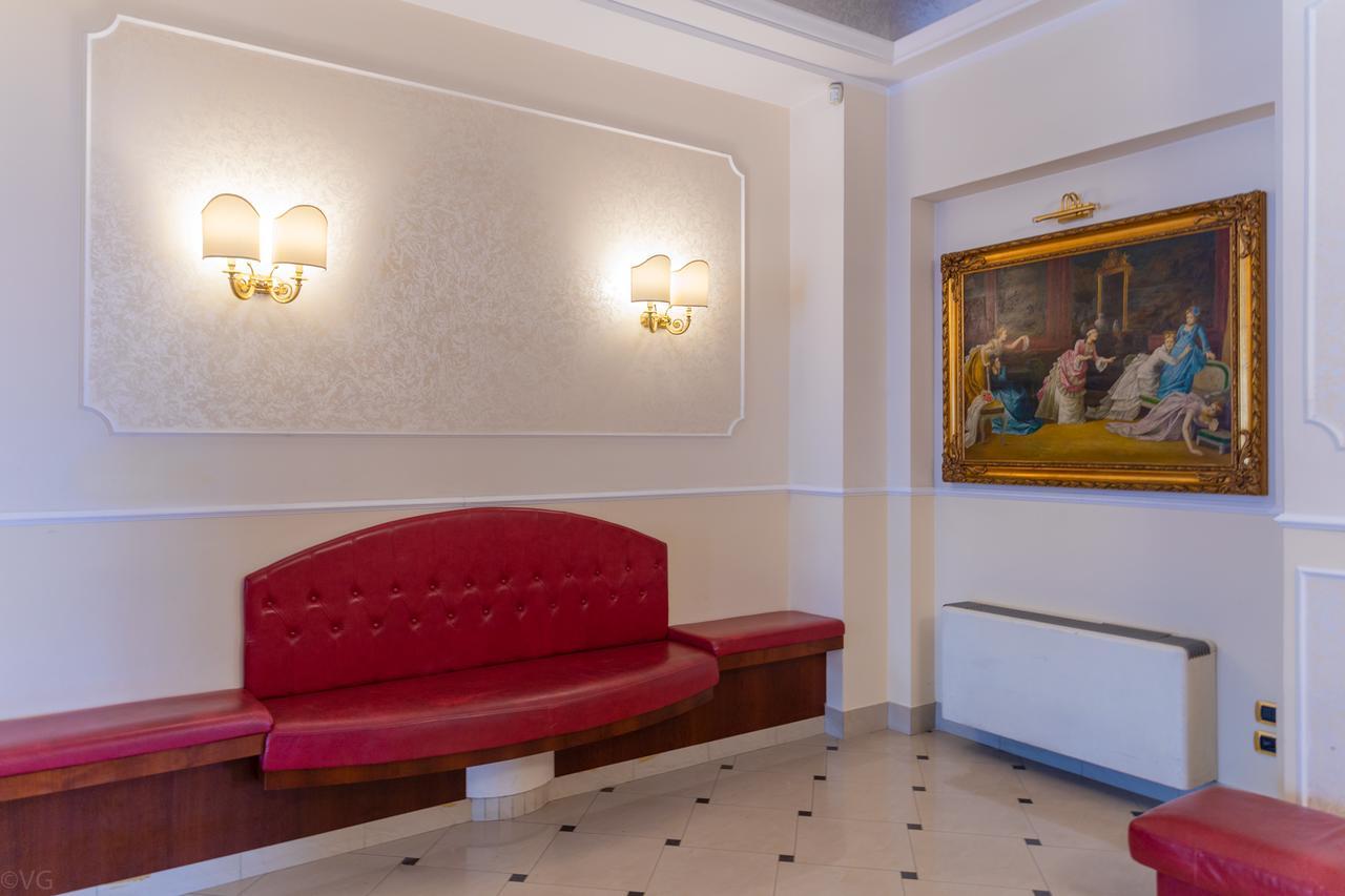 Hotel Executive La Fiorita Rimini Luaran gambar
